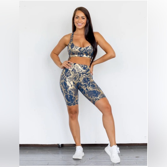 Astoria LUXE METALLIC Series Short - Navy/GoldSize L - Picture 1 of 6